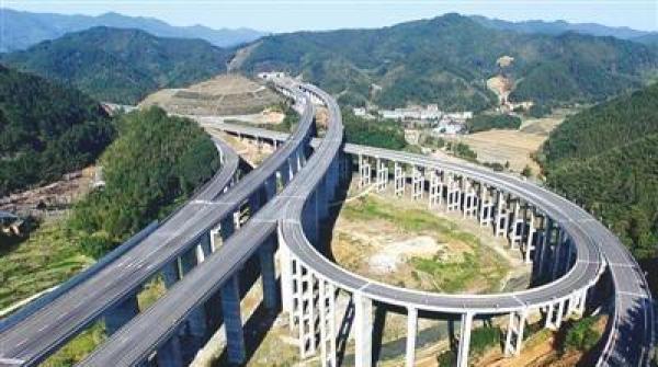 京台高速 跨海之路再进一步，公路工程直通宝岛新篇章